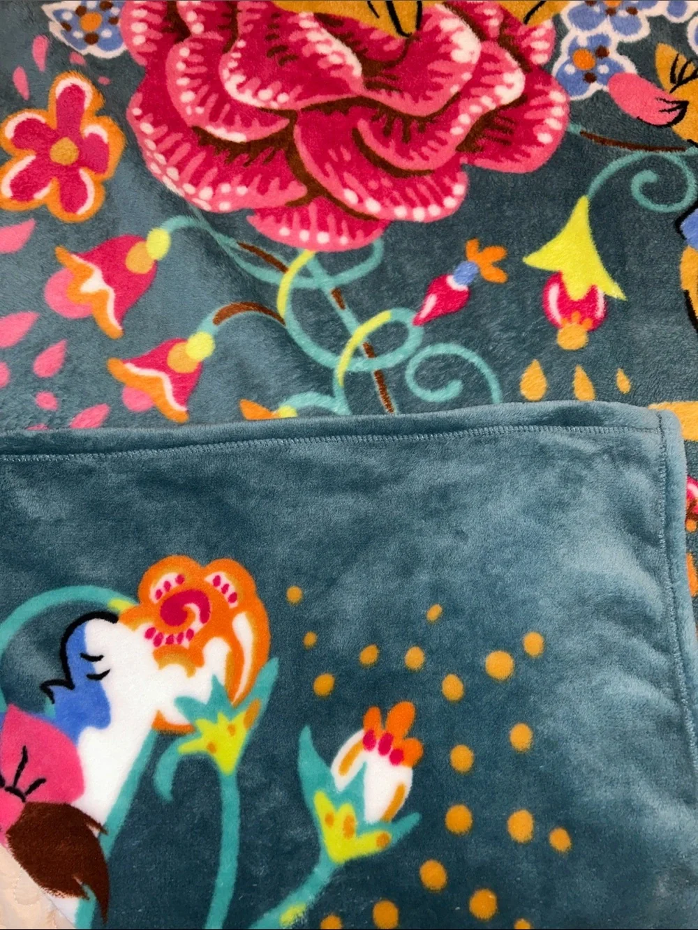 Vera Bradley Teal Floral Winnie the Pooh Throw Blanket 80”x50”